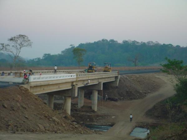 Puente Comegen en Soteapan-Acayucan